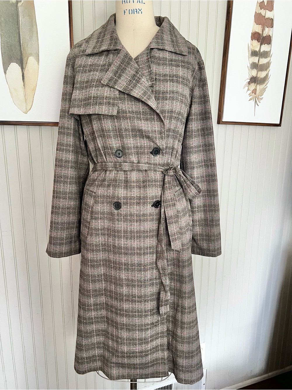 Jennifer Lopez Plaid Fabric Lightweight Trench Coat Grey